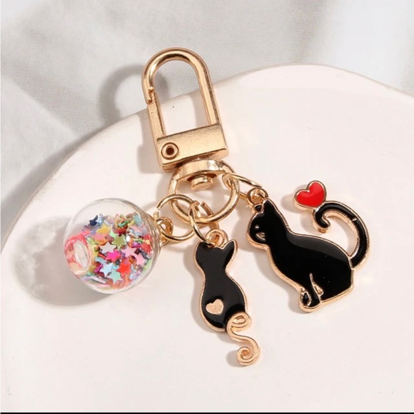 BAG CHARM Cats Heart Confetti Ball Black Key Chain - Picture 2 of 6